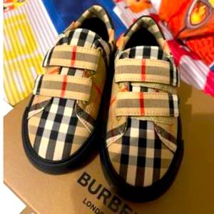 Brand new open box Burberry sneakers